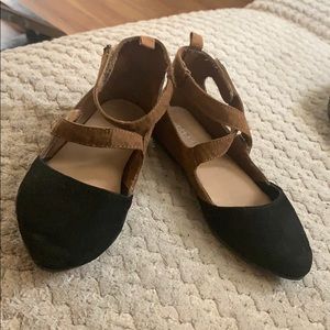 Kids girls old navy black and brown sandals
